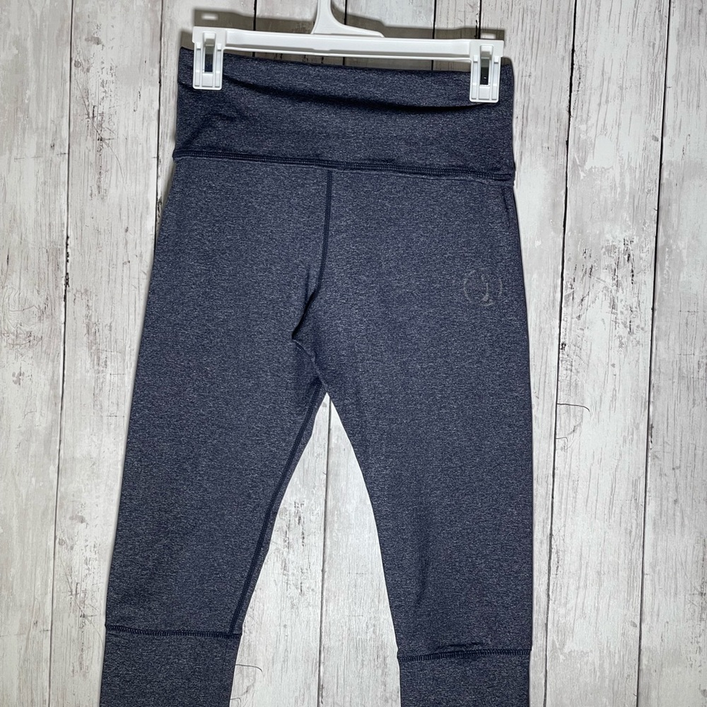 Zumba Cropped Capri Leggings - Size XSpicy XS - Color Heather Navy